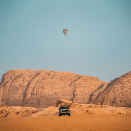 Wadi Rum Mirror Camp Exterior foto