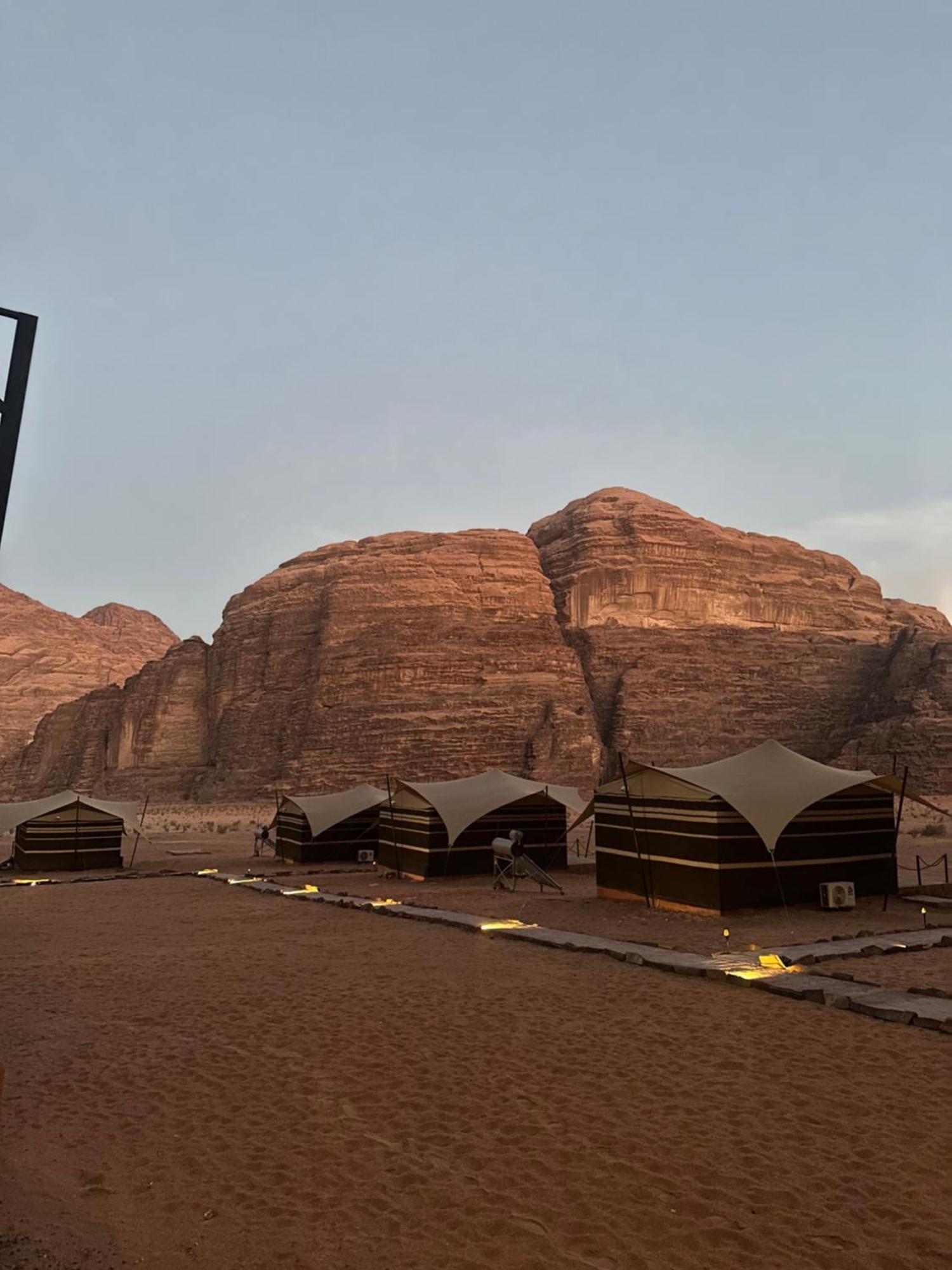 Wadi Rum Mirror Camp Exterior foto